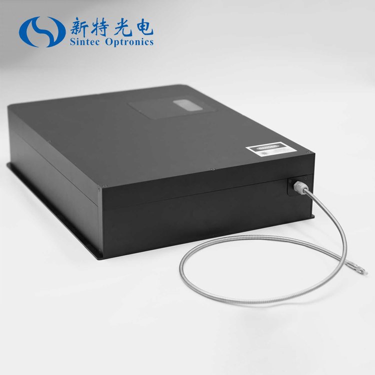超快激光辐照薄膜金属玻璃构建高密度纳米孔